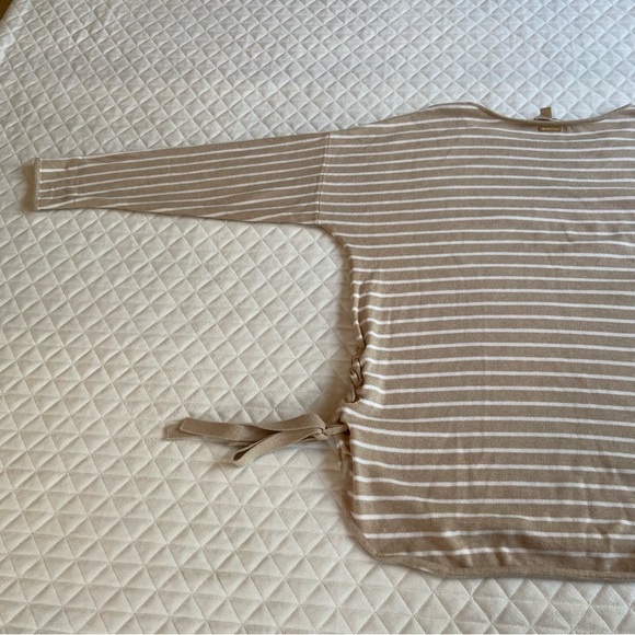 Michael Kors Women’s Sweater Size Large White Brown Stripes  Side Tide - Picture 9 of 15